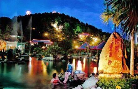 江门帝都温泉迷人夜景