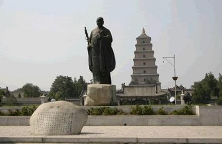 西安玄奘铜像