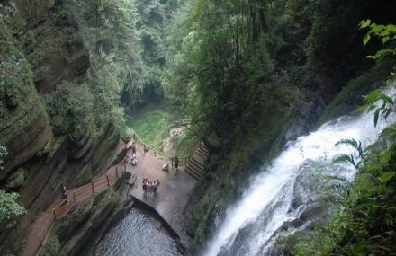 雅安山鬼坡