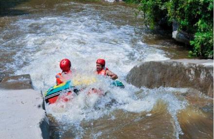 黄冈进士河漂流