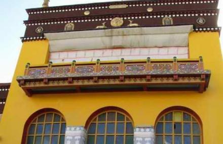 日喀则班禅新宫