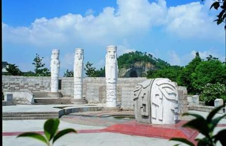 绍兴越中名士苑