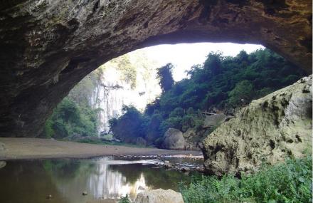 黔东南黎平天生桥
