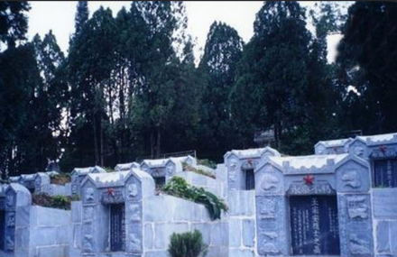 邵阳东华烈士墓