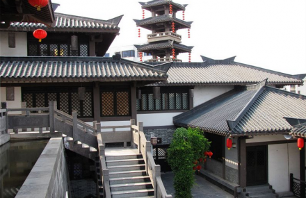 桂林兴安水街秦皇宫