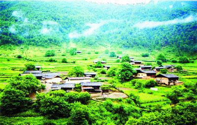 西双版纳尼汝村