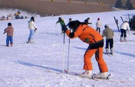 西安沣峪庄园滑雪场