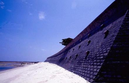 北海白龙古珠城