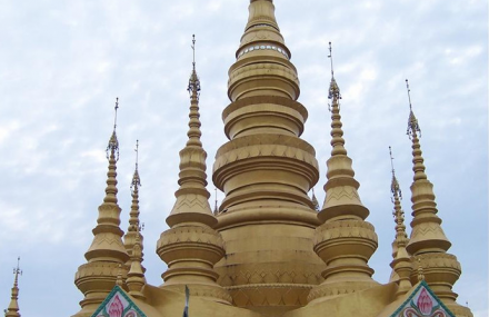 西双版纳曼垒母子塔