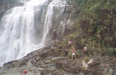 梅州龙归寨瀑布