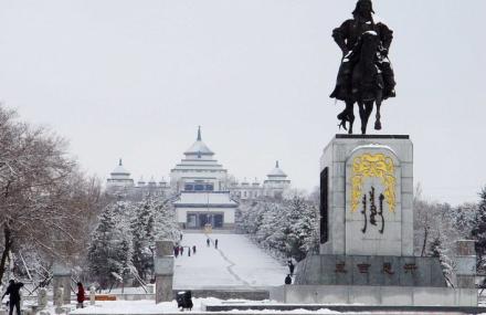 呼伦贝尔大汗凭吊