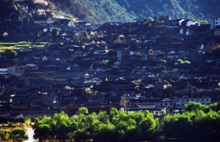 丽江巨甸古镇