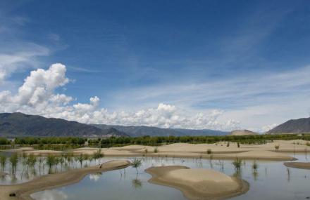 拉萨聂当度母殿和聂当大佛