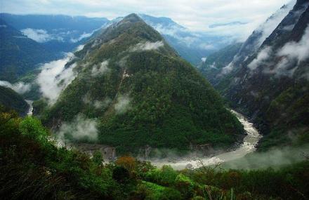 林芝迫龙藏大拐弯
