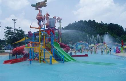 宁波钓鱼山庄水上乐园