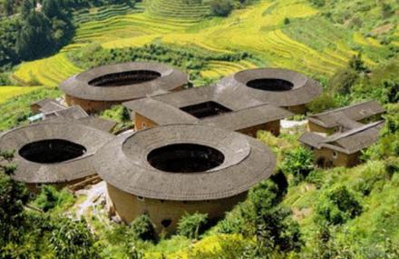 梅州客家民俗文化村