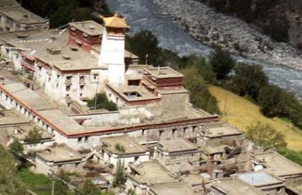 山南赛卡古托寺