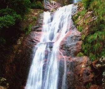 绍兴东仰山水帘洞