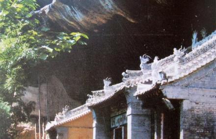 陇南金莲洞风景区