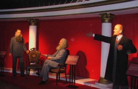 大连金石蜡像馆