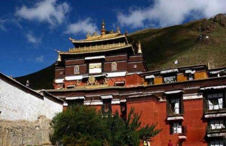 日喀则平措林寺