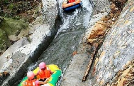 黄冈毕升大峡谷漂流