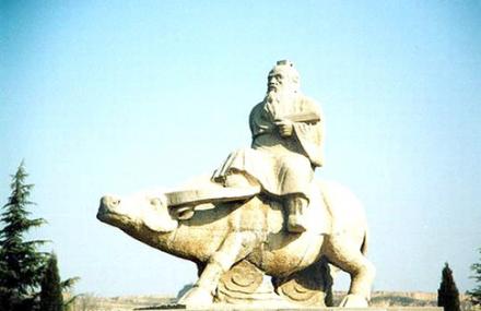 三门峡老子骑牛