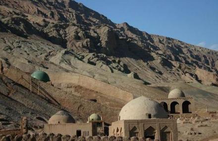 吐鲁番胜金口千佛洞