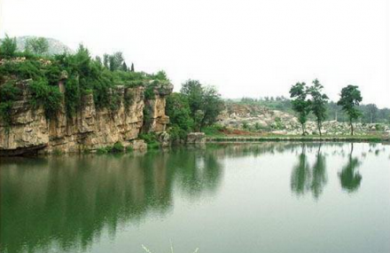 保定大龙门关摩崖石刻