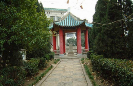 肇庆景福围局纪念亭