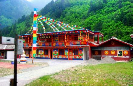 阿坝州藏家特色风情体验