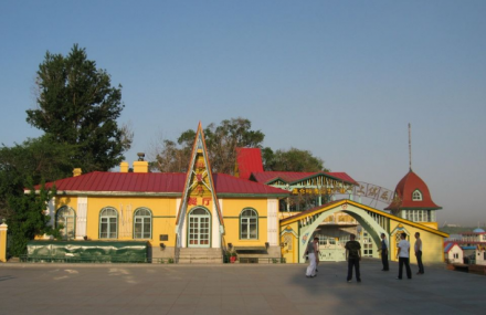 哈尔滨铁路江上俱乐部