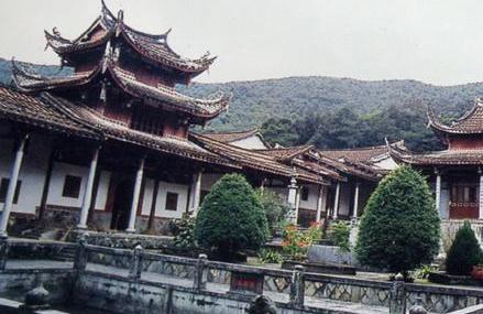 莆田龟山古刹