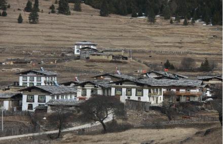 林芝扎西岗民俗村