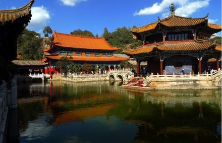 西双版纳曼广农佛寺