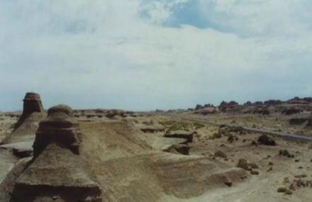 克拉玛依乌尔禾风城