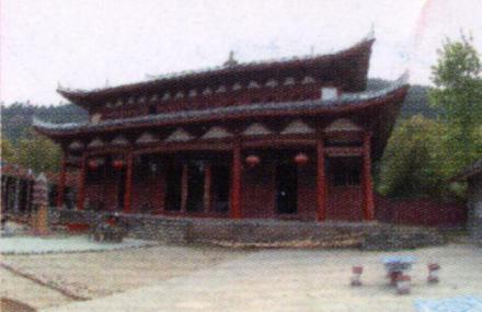 南充圆觉寺大殿