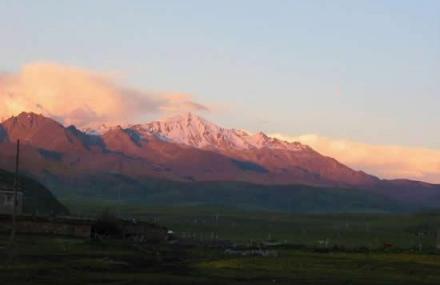 甘孜州塔公草原