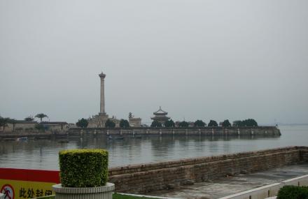 武汉二七烈士纪念碑