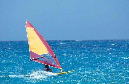 三亚红珊瑚潜水俱乐部