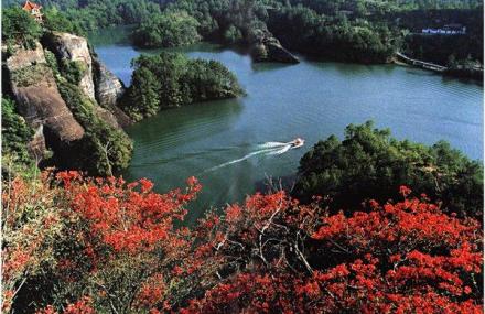 湖州豸山