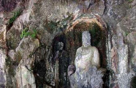 普洱整控江摩崖