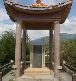 五指山琼崖公学纪念亭