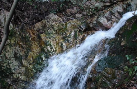 杭州富阳龙潭瀑布