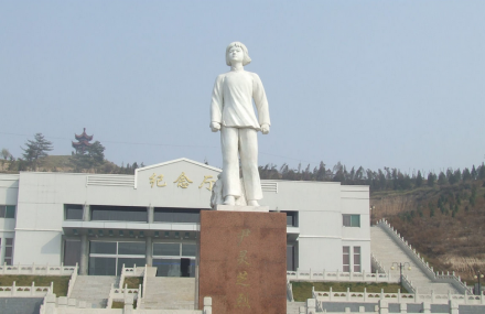 晋中尹林芝烈士陵园