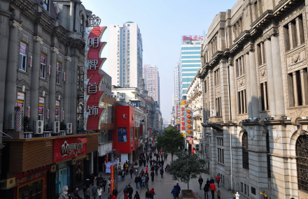 武汉江汉路步行街