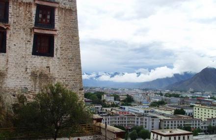 拉萨西藏革命展览馆