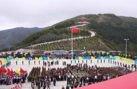 银川六盘山红军长征纪念亭