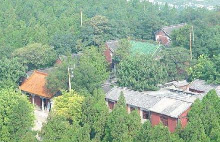 淄博原山泰山行宫