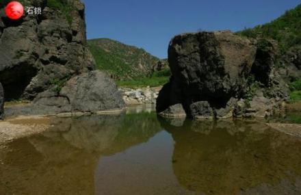 葫芦岛石锁